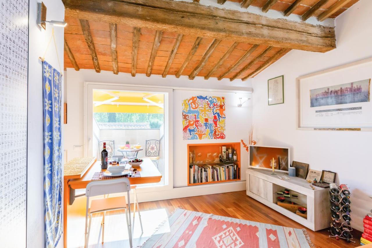 Piazza Dei Cavalieri Orange Attic Apartment Pisa Exterior photo